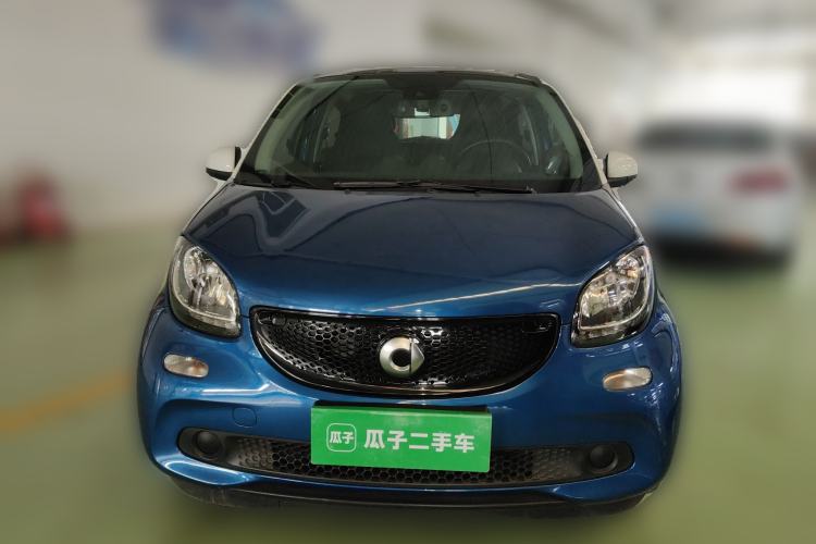 Used smart forfour 2018 0.9T 66 kW Pioneer Edition
