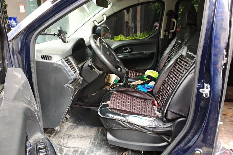 Used Jinbei Gold Hiace 2021 2.0L Passenger Vehicle Engineering Lion 6 Seats