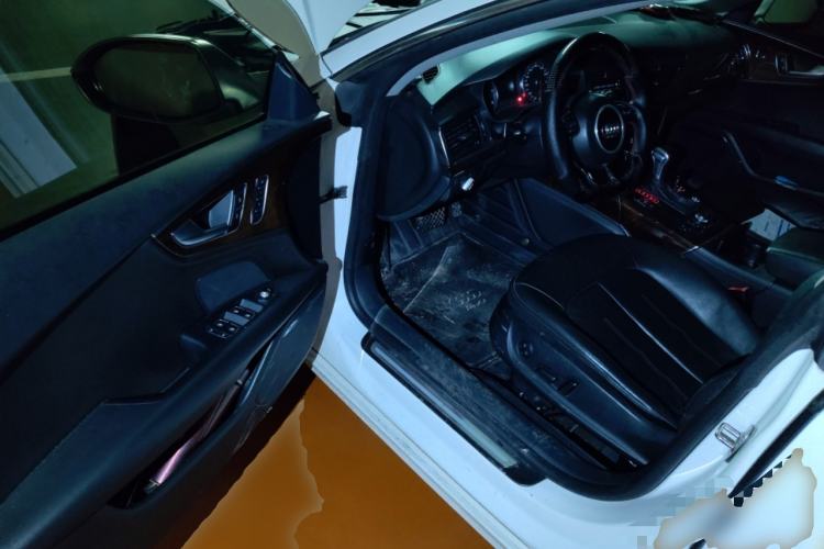 Used Audi A7 2013 50 TFSI quattro Comfort trim Driver Seat