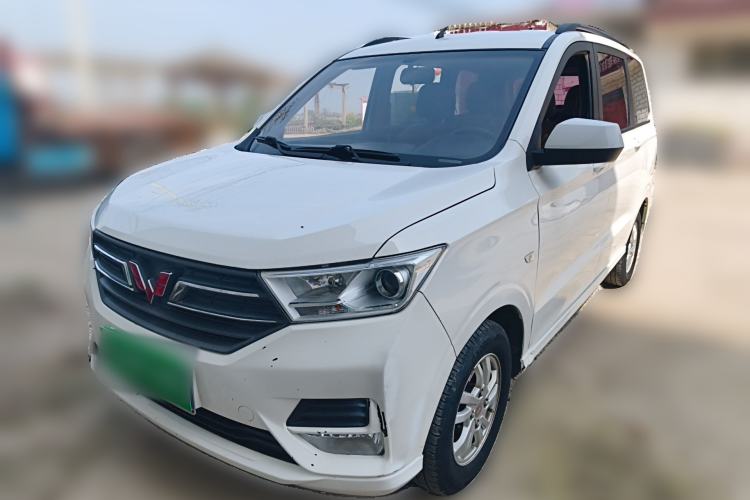 Used Wuling Hongguang 2019 1.5L S Comfort Edition China VI LAR
