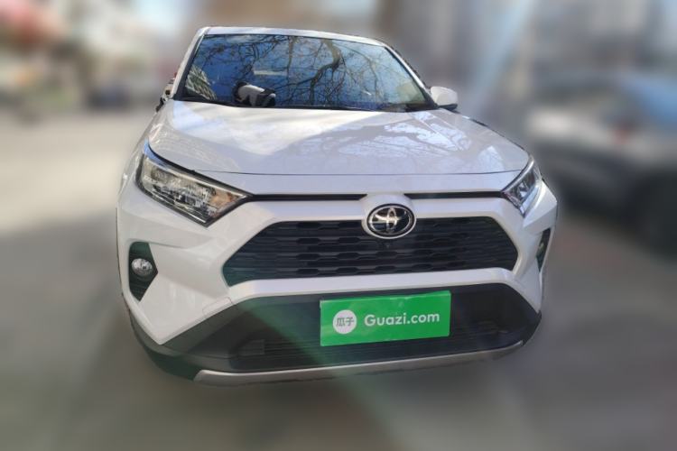 Used Toyota RAV4 2021 2.0L CVT Two-Wheel Drive Fashion PLUS Edition