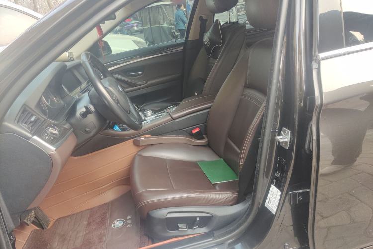 Used BMW 5 Series 2014 525Li Luxury Design Package
