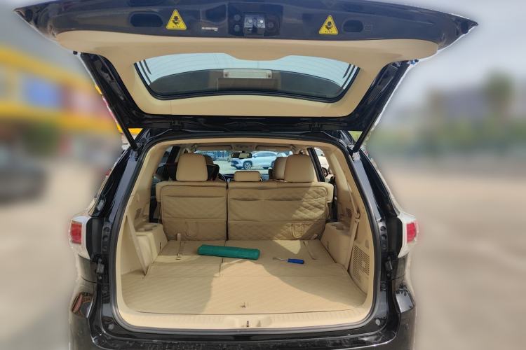 Used Toyota Highlander 2015 2.0T Four-Wheel Drive Elite Edition 7-Seater
