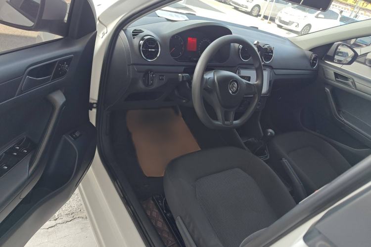 Used Volkswagen Jetta 2017 1.4L Manual Fashion Edition