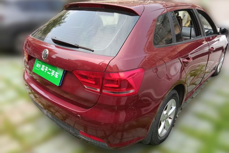 Used Volkswagen Gran Lavida 2013 1.6L Automatic Fashion Model