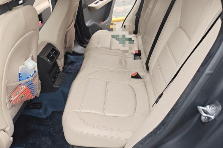 Used Jaguar F-PACE 2016 2.0T Two-Wheel Drive Urban Luxury Edition