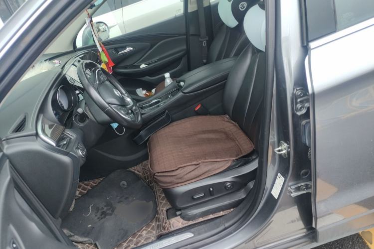 Used Buick Envision 2018 20T Two-Wheel-Drive Elite Model
