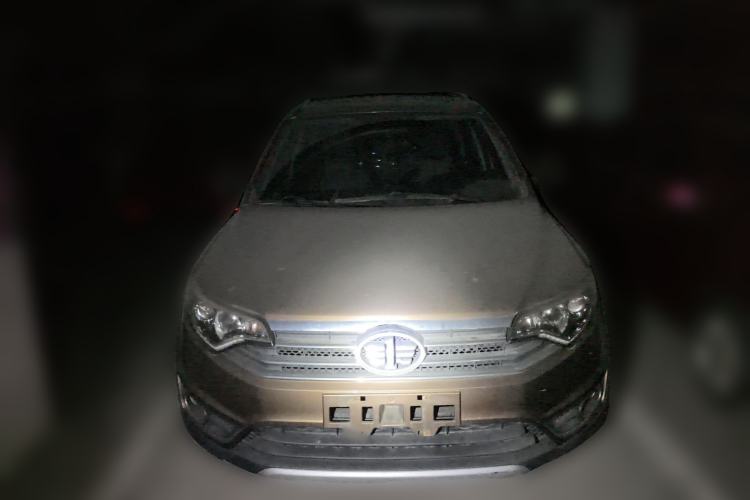 Used FAW Senya R7 2017 1.6L Manual Luxury Model