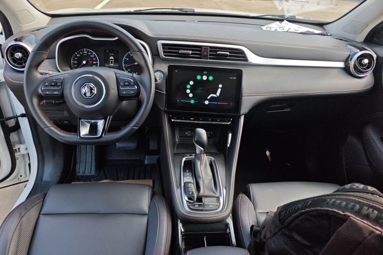 Used MG ZS 2020 180 DVVT Automatic Lite Center Console