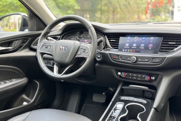 Used Buick Regal 2023 552T Smart Enjoyment Version Interior 11