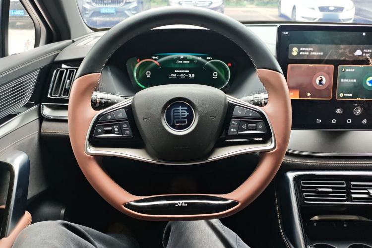Used BYD Tang New Energy 2023 DM-i Champion Edition 112KM Prestige Model Steering Wheel