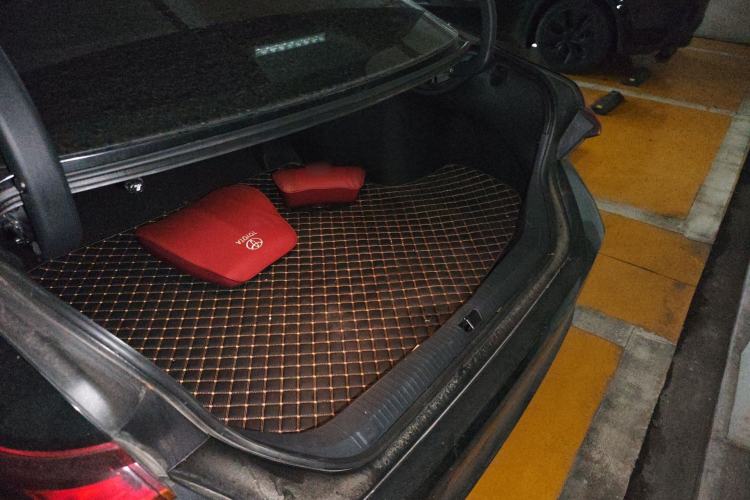 Used Toyota Avalon 2023 Dual-Motor 2.5L XLE Prestige Edition Trunk