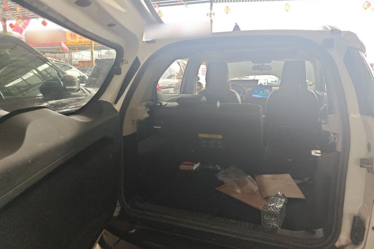 Used BYD Yuan New Energy 2019 EV360 Smart Connect Enjoyment Model Trunk