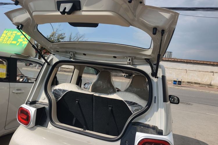 Used Wuling Hongguang MINIEV 2024 3rd Generation 215km Youth Edition Trunk