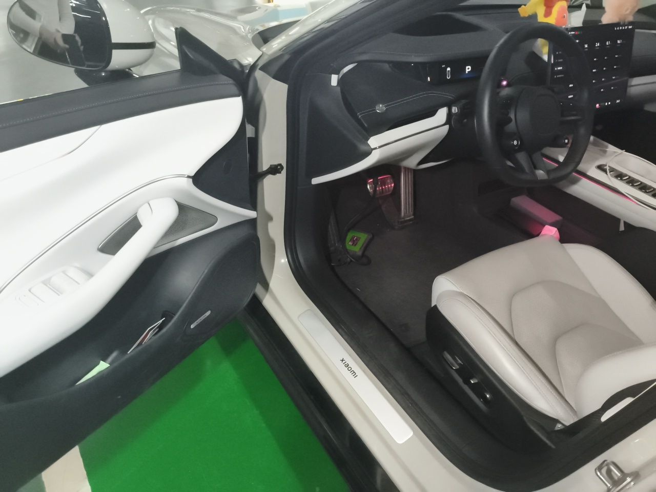 Xiaomi Auto SU7 2024 Four-Wheel Drive Ultra-Long Range Advanced Intelligent Driving Max Edition — снимка 16