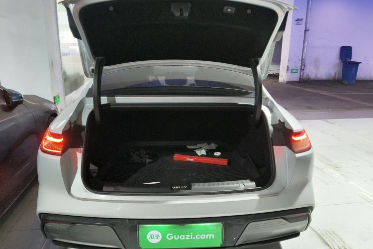 Used Geely Galaxy E8 2024 550 km Range Rear-Drive MAX