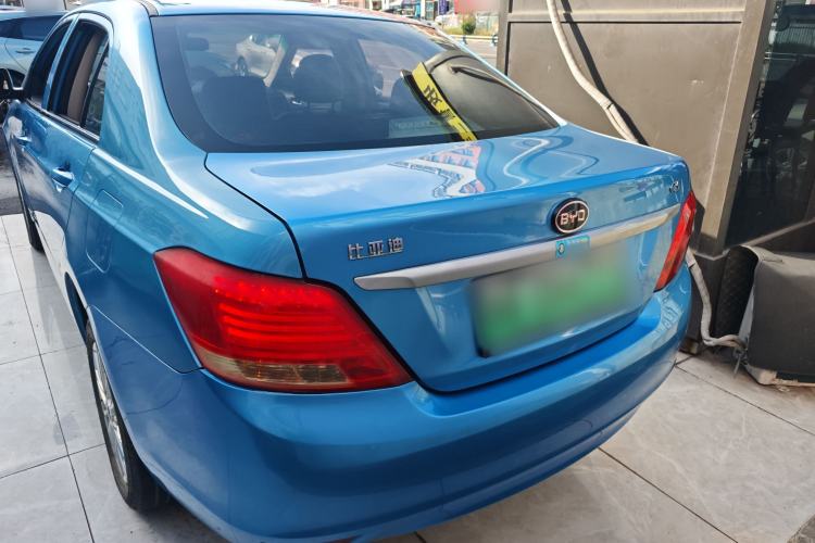 Used BYD e5 2017 300 Prestige Edition Rear