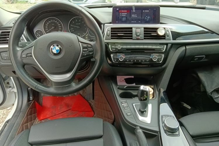 Used BMW 3 Series 2019 320Li Fashion Model Center Console