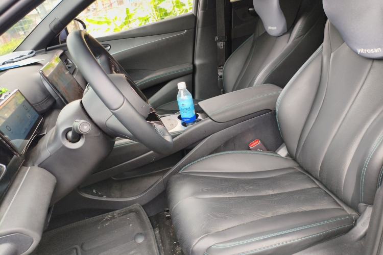 Used BYD Seal 06 New Energy 2024 DM-i 120KM Luxury Model
