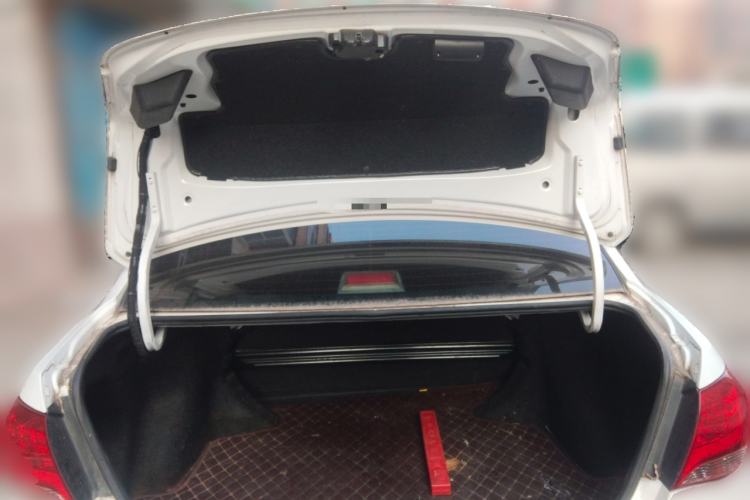 Used BYD L3 2015 Energy-Efficient Model 1.5L Automatic Comfort Edition
