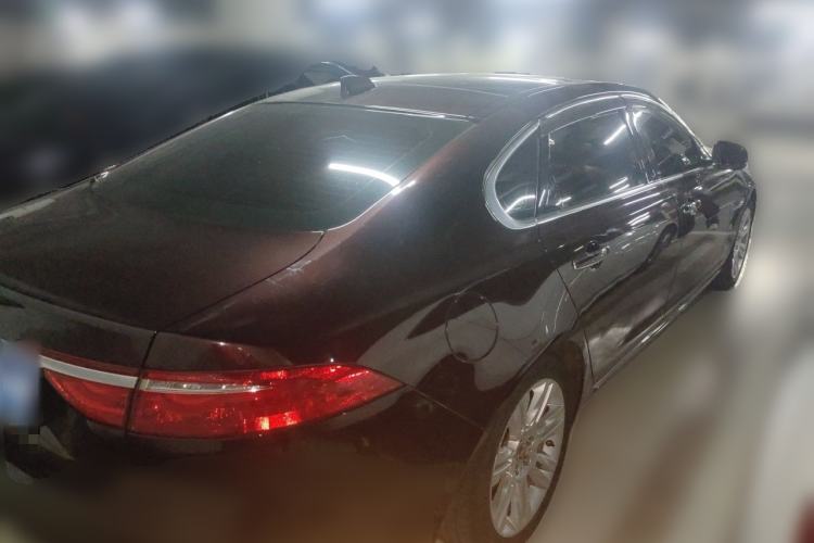 Used Jaguar XFL 2018 XFL 2.0T 250 PS Premium Edition
