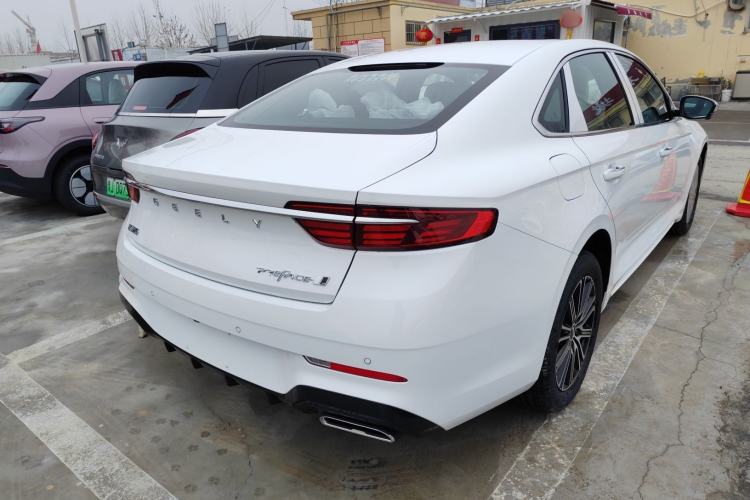 Used Geely Auto Preface 2026 Model Oriental Yao 1.5TD Fuyao Edition