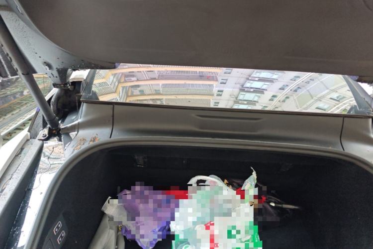 Used HiPhi Z 2023 Five-Seater Version Trunk