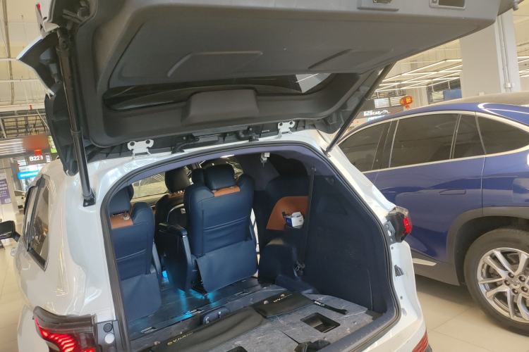 Used Toyota Sienna 2023 2.5L Hybrid Comfort Edition