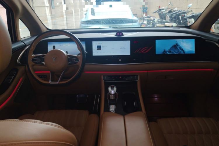 Used VOYAH Dream 2022 Low-Carbon Edition Dream+ Smart Enjoyment Package Center Console