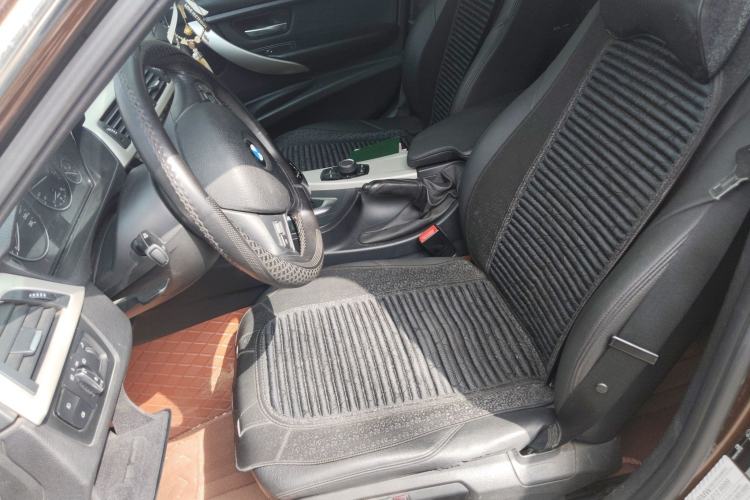 Used BMW 3 Series 2016 320Li Ambition Model
