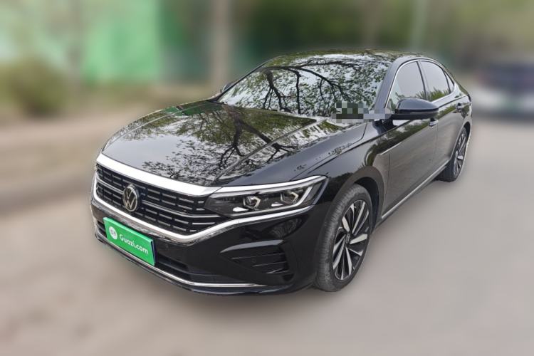 Used Volkswagen Passat 2023 Revised 380TSI Luxury Edition