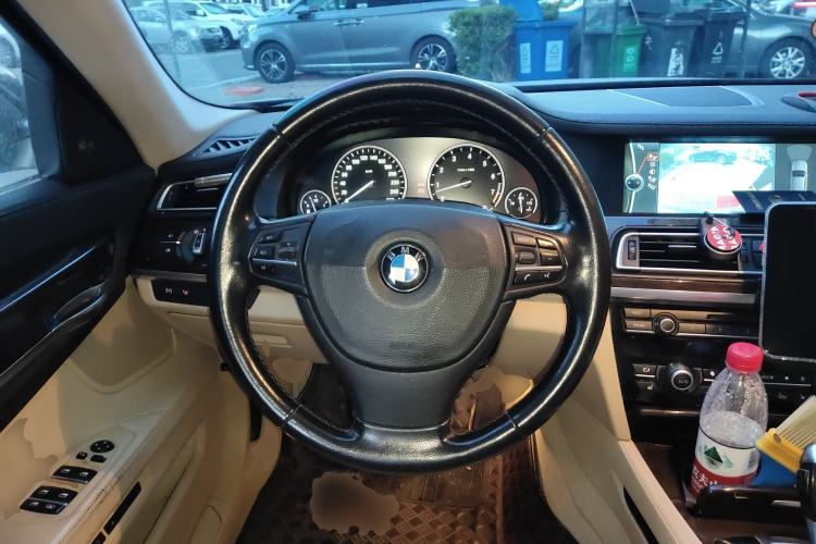 Used BMW 7 Series 2009 740Li Luxury Model