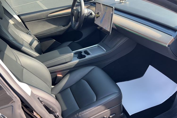 Used Tesla Model Y 2021 Standard Range Rear-Wheel Drive Version