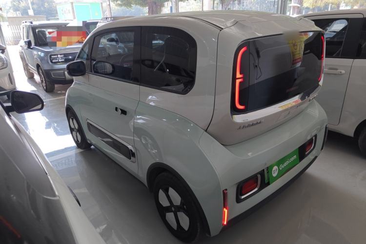 Used Baojun KiWi EV 2023 Smart Luxury Edition Ternary Lithium Exterior 3