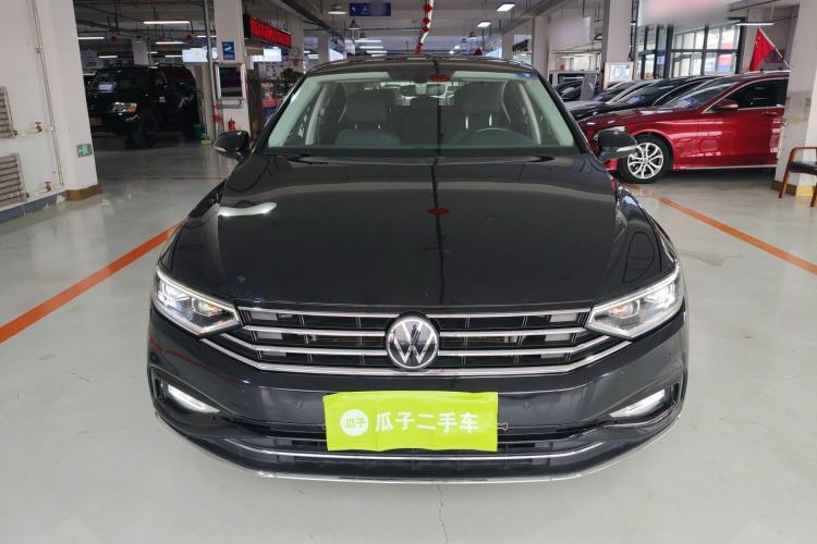 Used Volkswagen Magotan 2020 330TSI DSG Luxury Edition Front