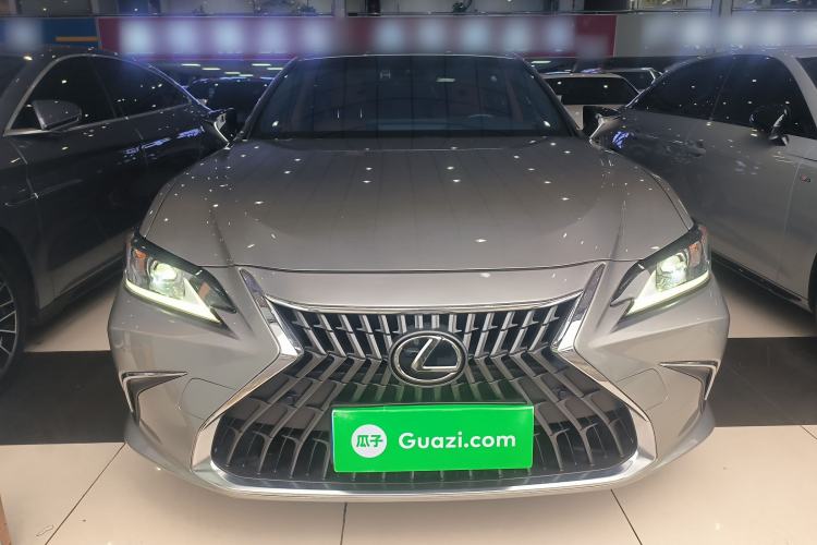 Used Lexus ES 2022 200 Excellence Edition