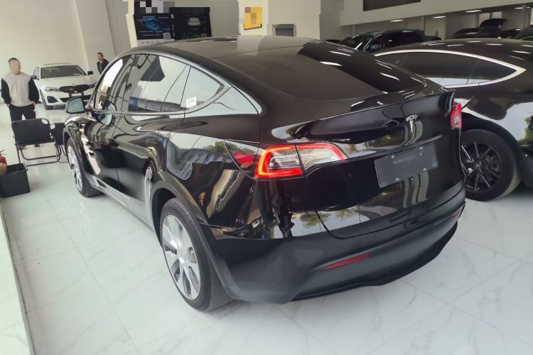 Used Tesla Model Y 2022 Rear-Wheel-Drive Version