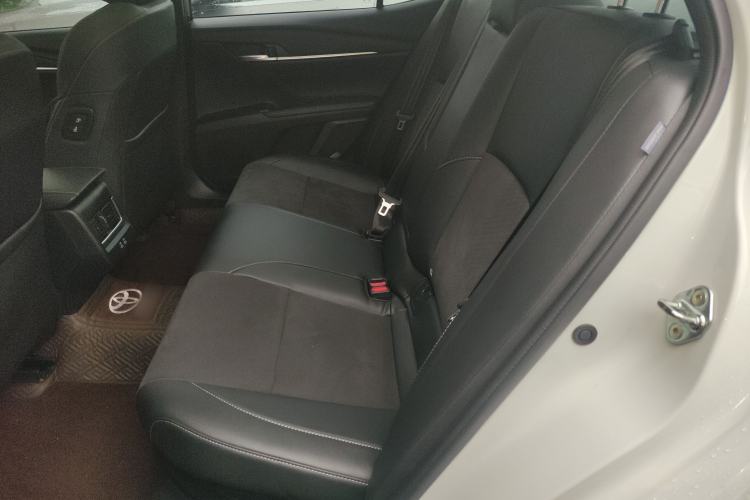 Used Toyota Camry 2024 Dual-Motor 2.0HS Sport Edition Left Rear Seat