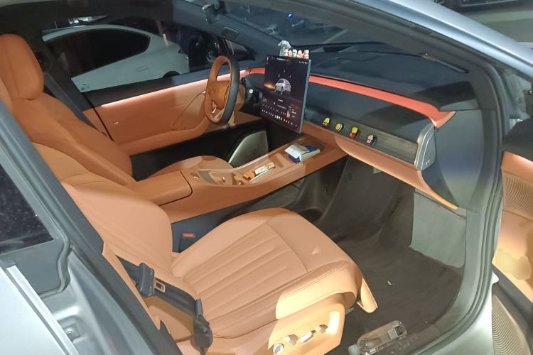 Used ONVO L60 2024 60 kWh Rear-Drive Version
