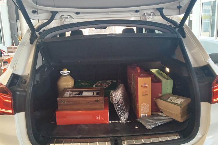 Used BMW X1 2018 xDrive20Li Luxury Edition Trunk