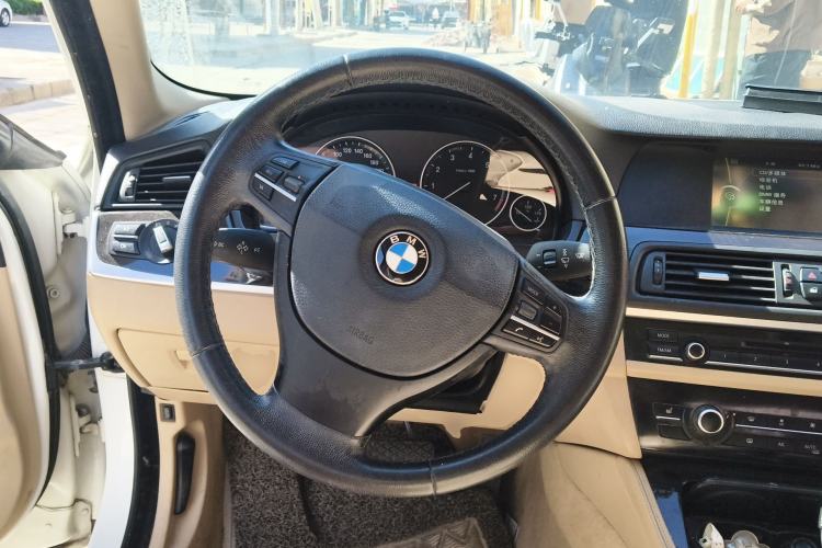 Used BMW 5 Series 2013 525Li Leading Model