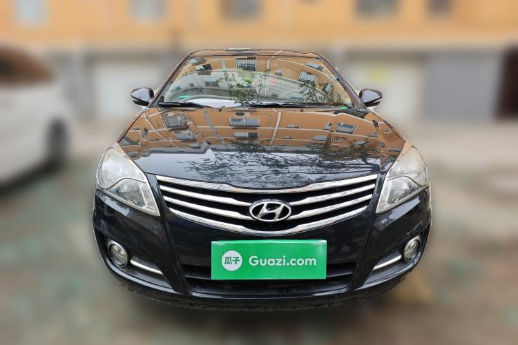 Used Hyundai Celesta 2011 1.6L Manual Luxury Model Front