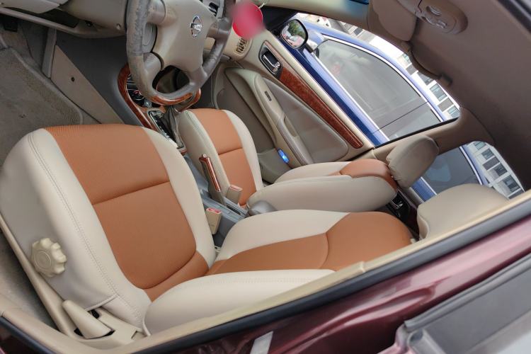 Used Nissan Lannia 2004 Zhizun 2.0L Automatic Comfort Model Left Front Seat