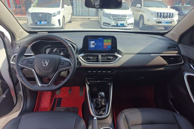 Used Baojun 510 2019 1.5L Manual Prestige Version 77kW China VI Emission Standard
