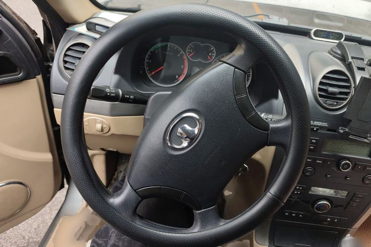 Used Haval H5 Classic 2012 ZhiZun Edition Green & Quiet 2.0T Manual 4x4 Comfort Model