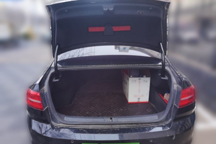 Used Volkswagen Magotan 2018 280TSI DSG Comfort Model
