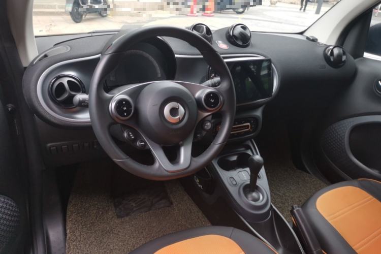 Used smart fortwo 2019 0.9T 66kW Hardtop Wind Power Edition China VI