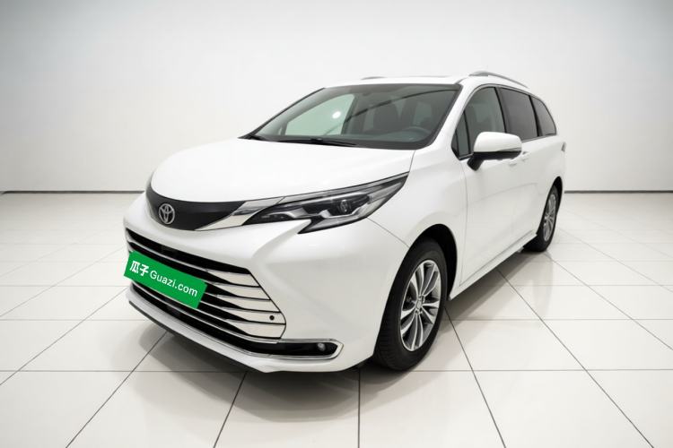 Used Toyota SIENNA 2026 Model 2.5L Dual-Engine Two-Wheel-Drive Comfort Edition