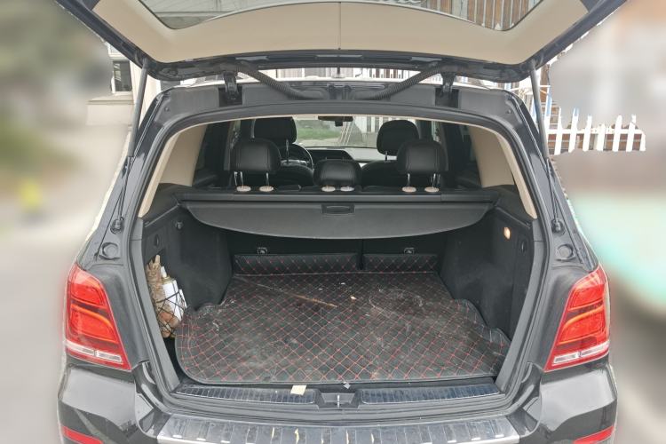 Used Mercedes-Benz GLK-Class 2015 GLK 260 4MATIC Dynamic Edition Ultimate Version Trunk