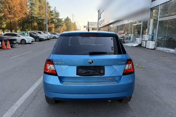 Used Skoda Fabia 2017 1.4L Automatic Front-Drive Model
